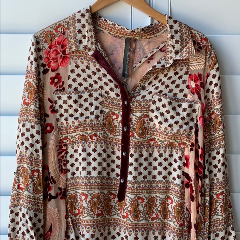 Aratta Silent Journey Tunic